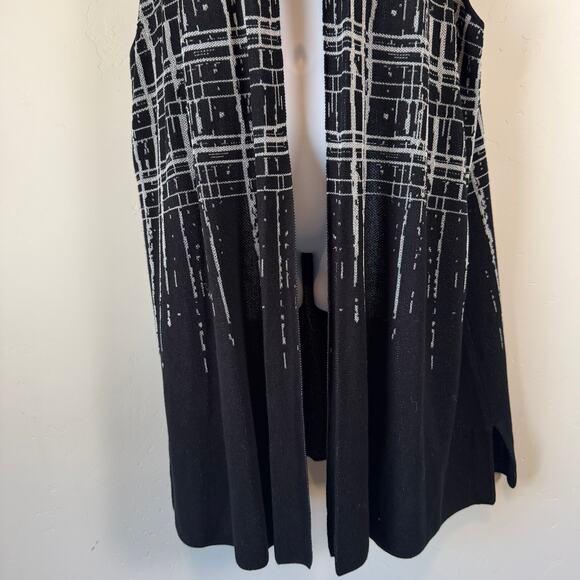 Catherines EUC 2X Long Open Knit Vest Black White Y2K Layering Cardigan Duster - Picture 5 of 10